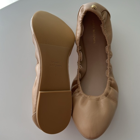 STUART WEITZMAN new leather ballet shoes size 11.